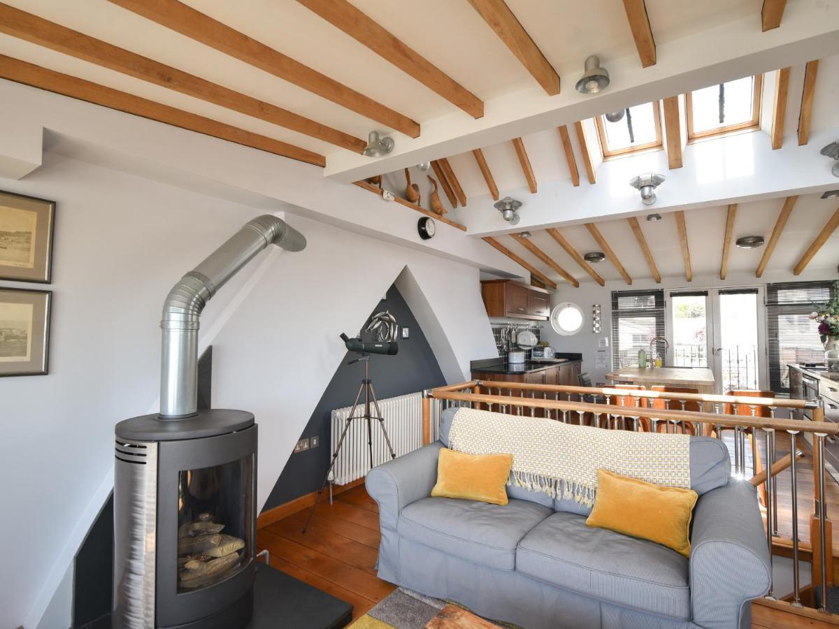 The Lookout Apartment Лайм Риджис Екстериор снимка